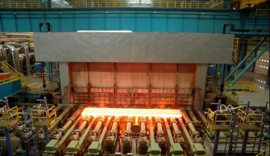 Çelik fabrikasındaki sıcak haddeleme fırınının yanma sistemi nasıl değiştirilir?