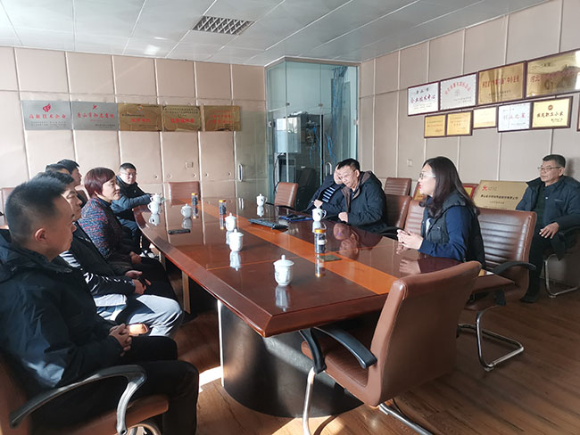 Shandong Sanayi ve Ticaret Federasyonu Tangshan Jinsha Şirketini ziyaret etti